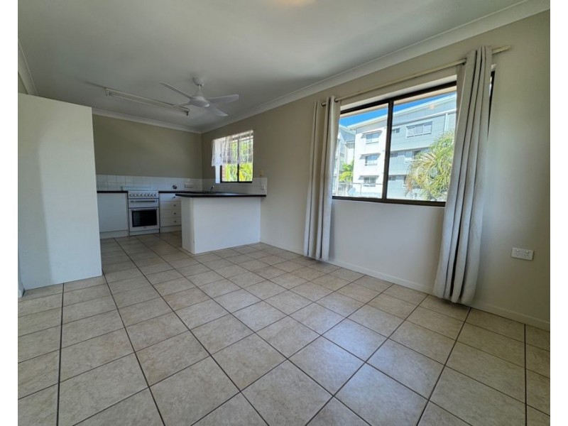 5/137 Welsby Parade, Bongaree QLD 4507