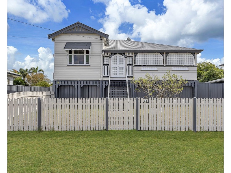20 North Station Road, North Booval QLD 4304