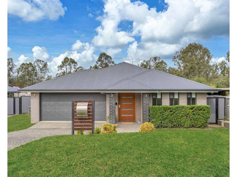 100 Equestrian Drive, Yamanto QLD 4305