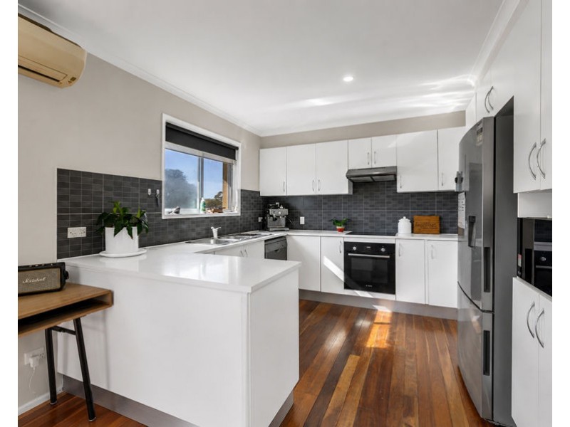 21 Suffield Drive, Yamanto QLD 4305