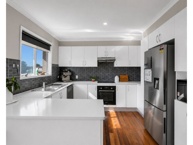 21 Suffield Drive, Yamanto QLD 4305