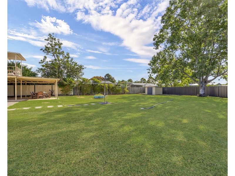 21 Suffield Drive, Yamanto QLD 4305