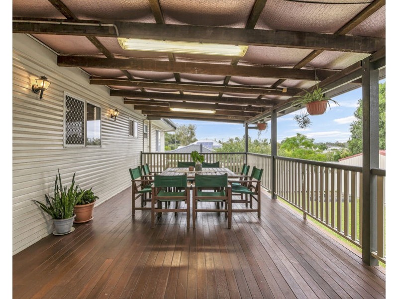 4 Owen Street, Raceview QLD 4305