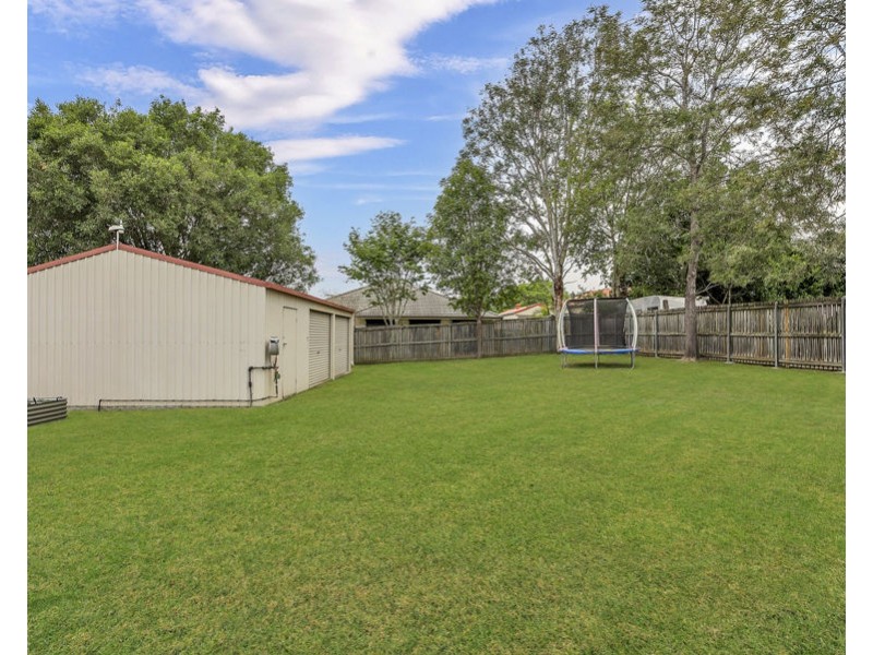 4 Owen Street, Raceview QLD 4305