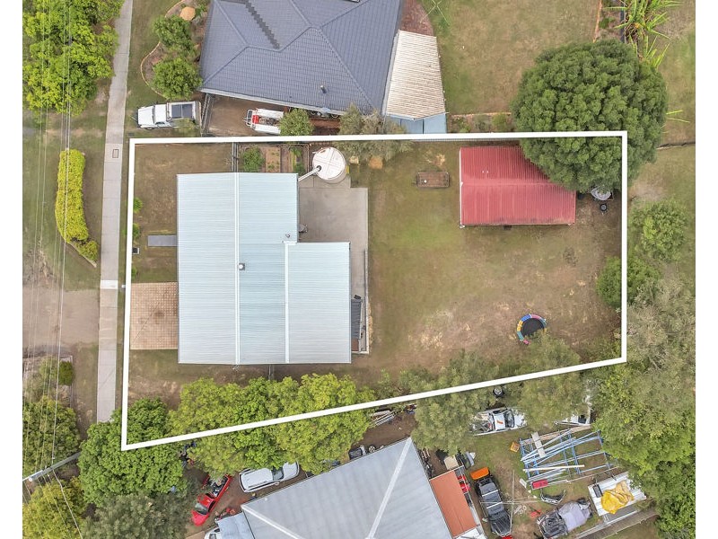 4 Owen Street, Raceview QLD 4305