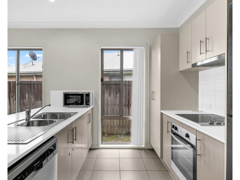 9 Carron Court, Brassall QLD 4305