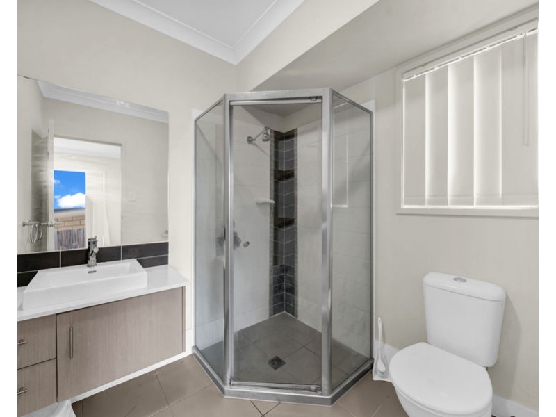 9 Carron Court, Brassall QLD 4305