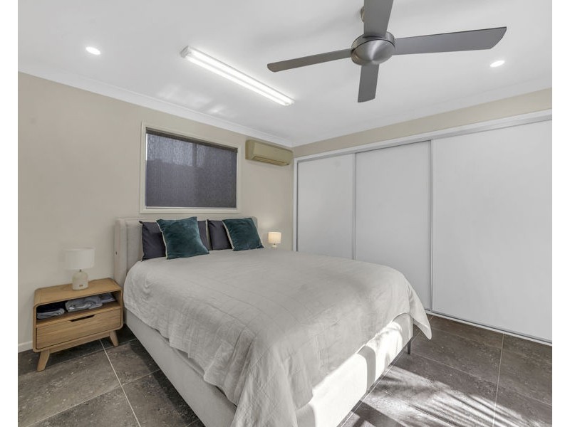 9 Walnut Close, Yamanto QLD 4305