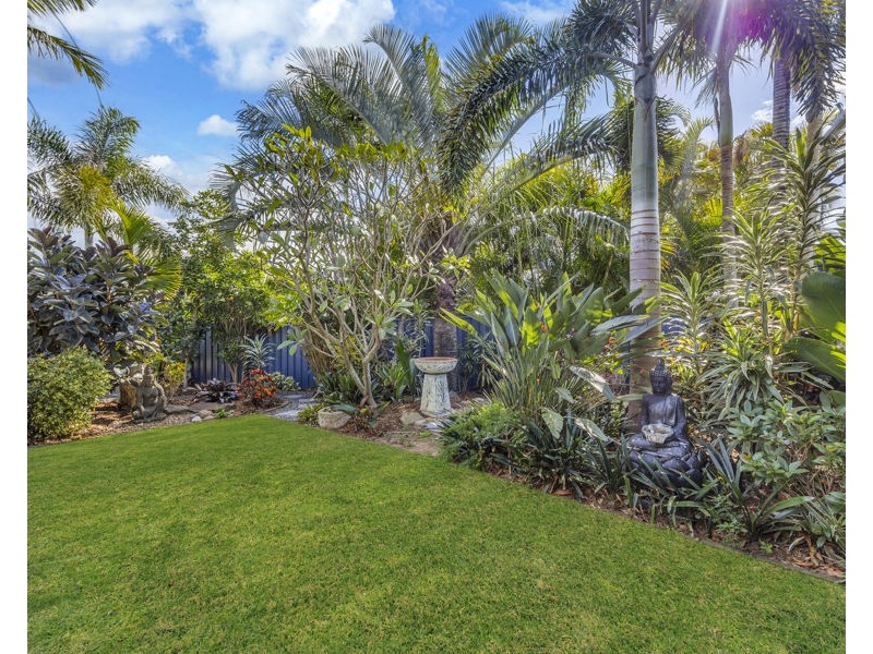 9 Walnut Close, Yamanto QLD 4305