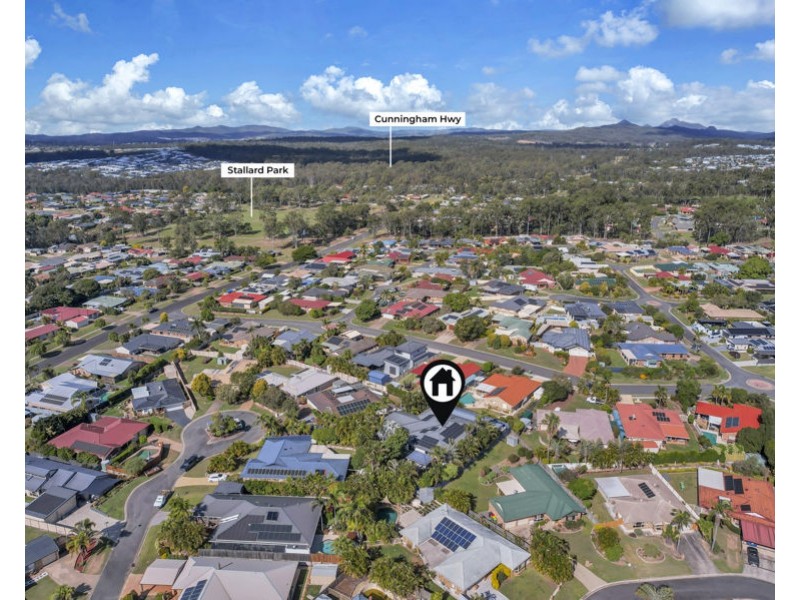 9 Walnut Close, Yamanto QLD 4305