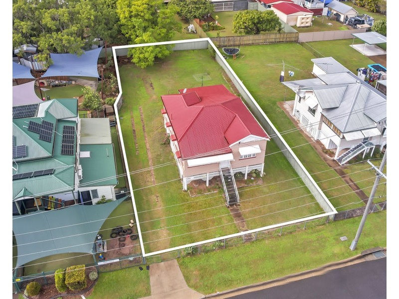 20 Cole Street, Booval QLD 4304