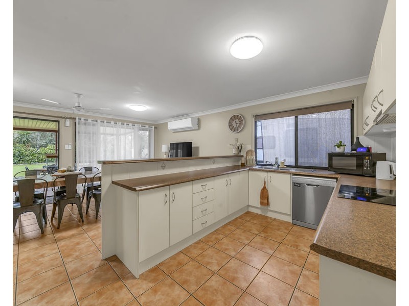 55 Lakeview Drive, Deebing Heights QLD 4306