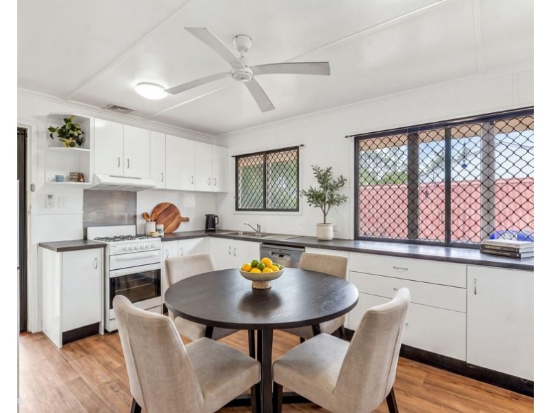 26 Baillieston Street, Leichhardt QLD 4305