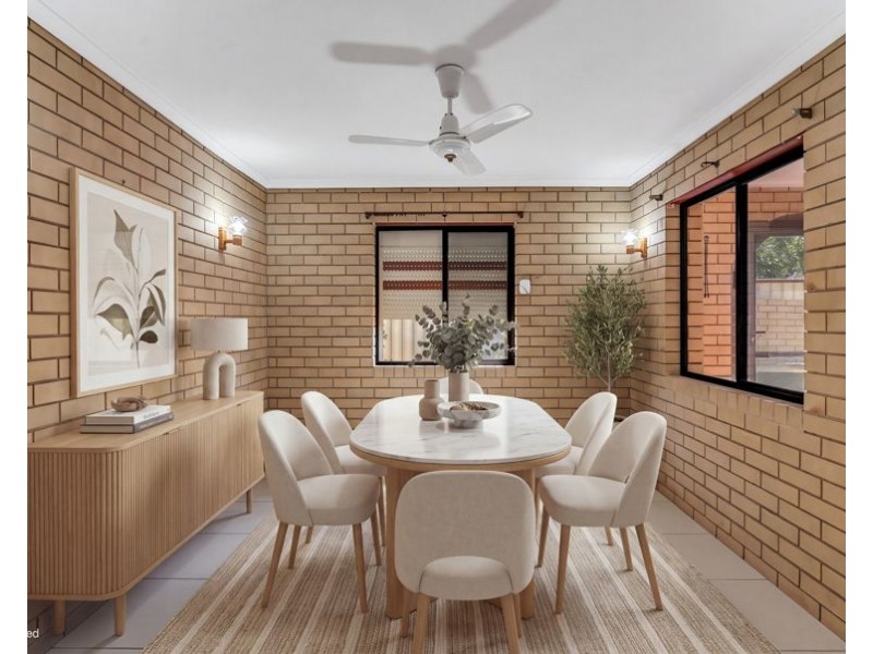 33 Logan Street, North Booval QLD 4304