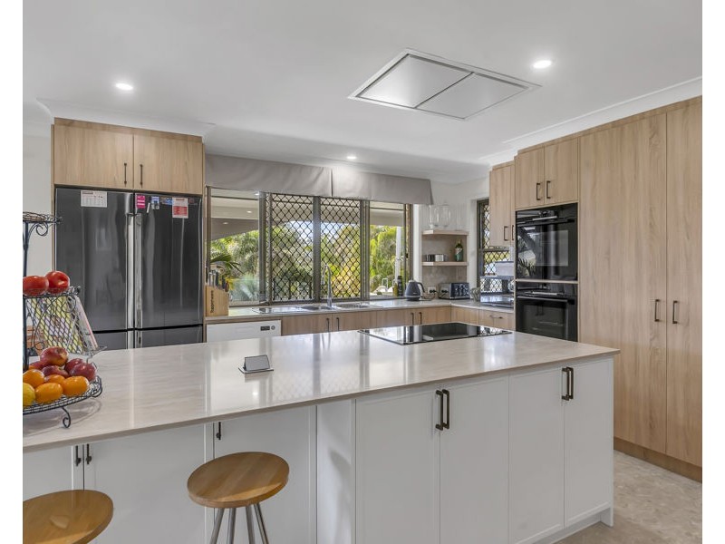 77 Winland Drive, Deebing Heights QLD 4306