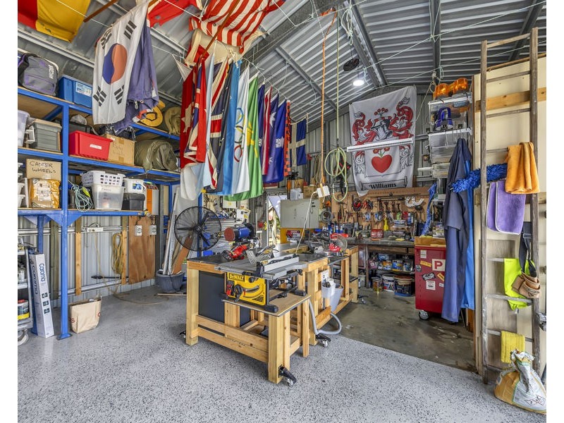 77 Winland Drive, Deebing Heights QLD 4306