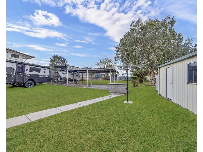 16 Cairns Road, Ebbw Vale QLD 4304