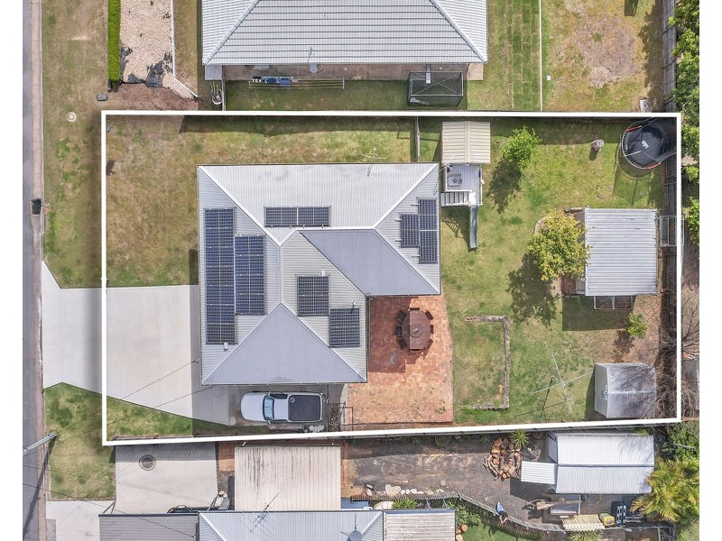 10 Bryant Court, Silkstone QLD 4304
