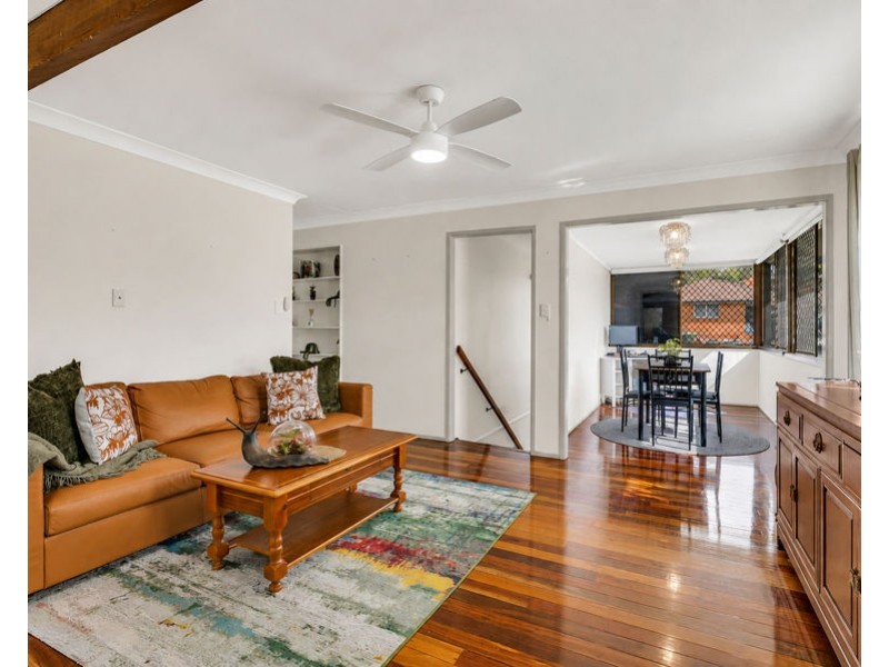 10 Bryant Court, Silkstone QLD 4304
