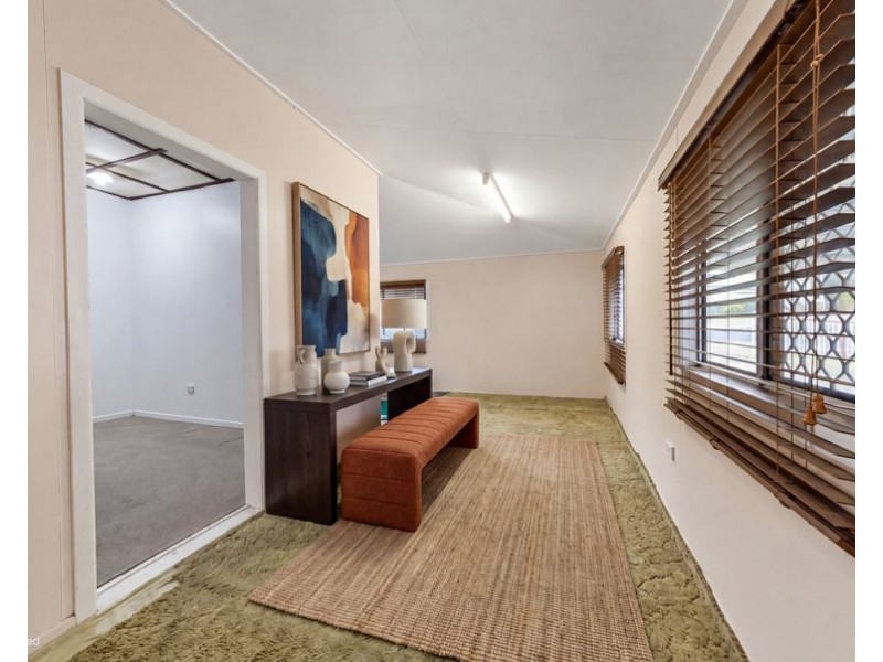 4 Murray Street, North Ipswich QLD 4305