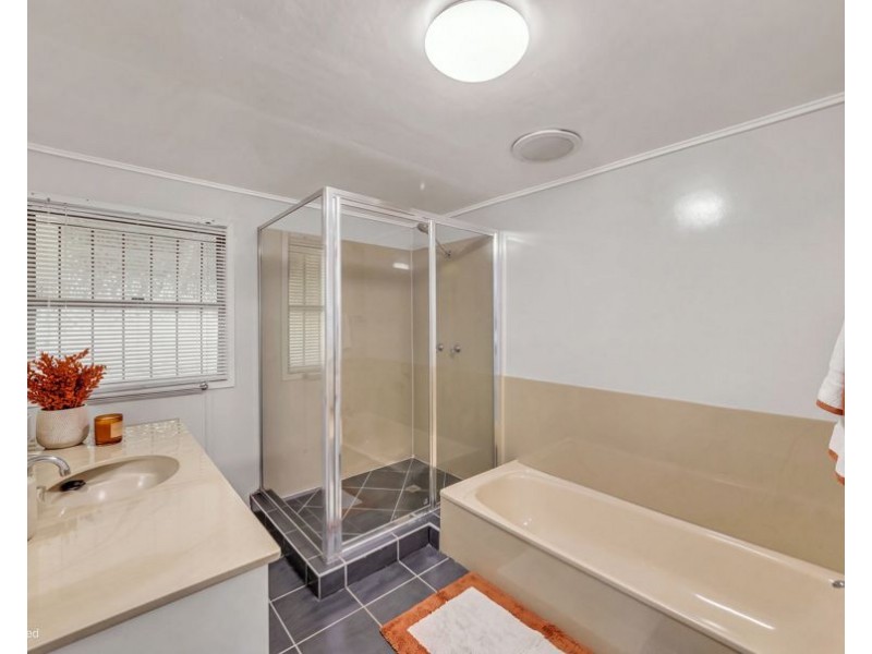 125 Jacaranda Street, North Booval QLD 4304