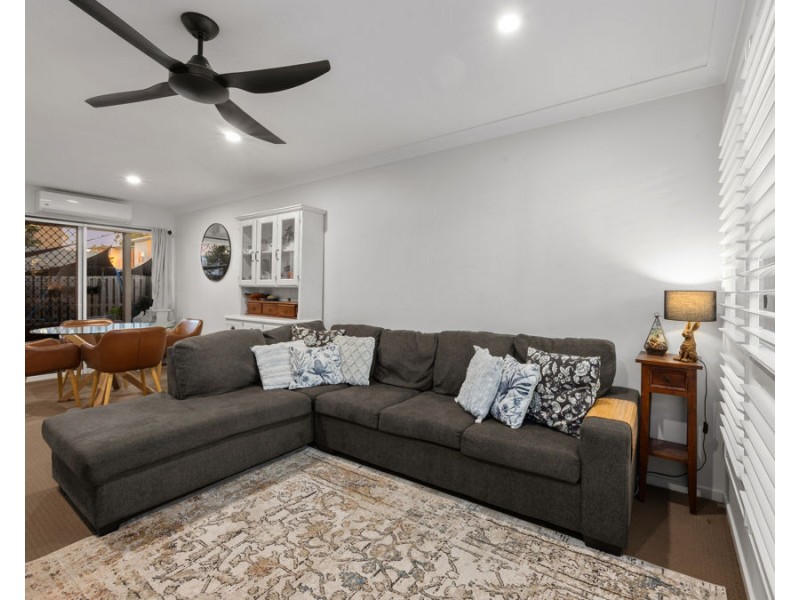 1/41 River Road, Bundamba QLD 4304