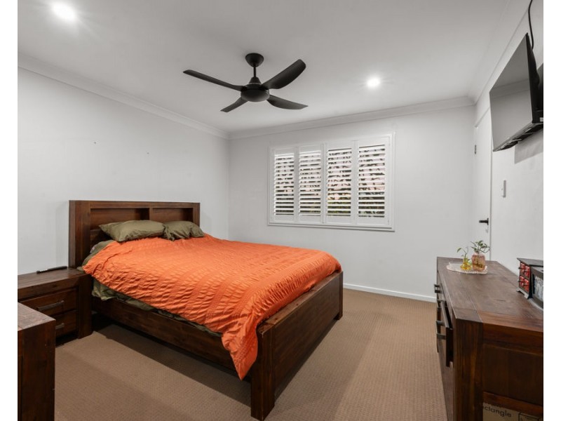 1/41 River Road, Bundamba QLD 4304
