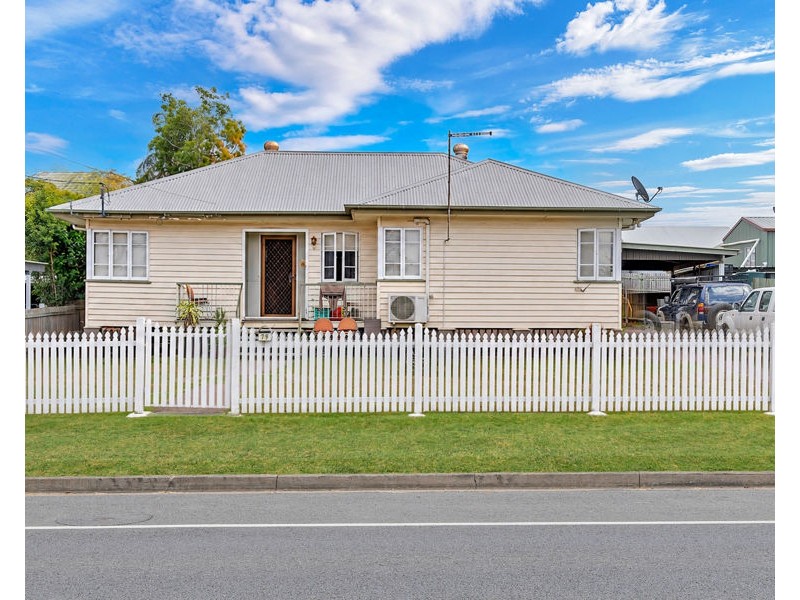 79 Raceview Street, Raceview QLD 4305