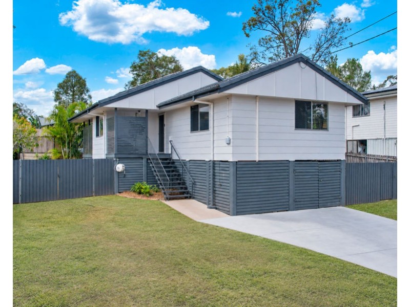 24 Cooneana Street, Bundamba QLD 4304