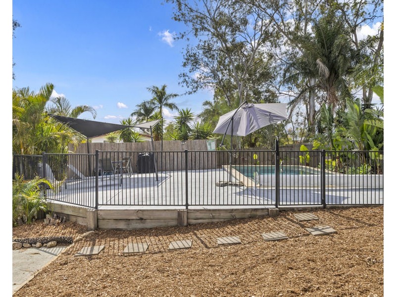 24 Cooneana Street, Bundamba QLD 4304