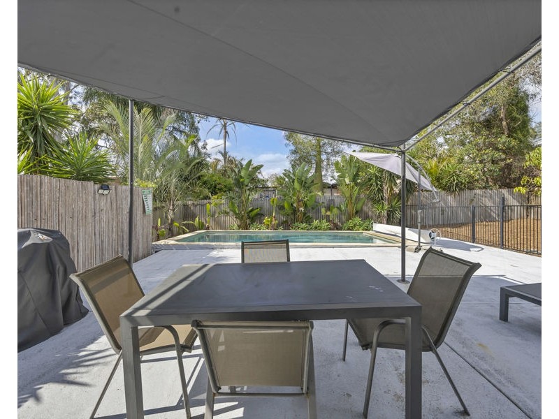 24 Cooneana Street, Bundamba QLD 4304
