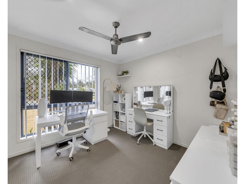 19 Cowie Street, Deebing Heights QLD 4306