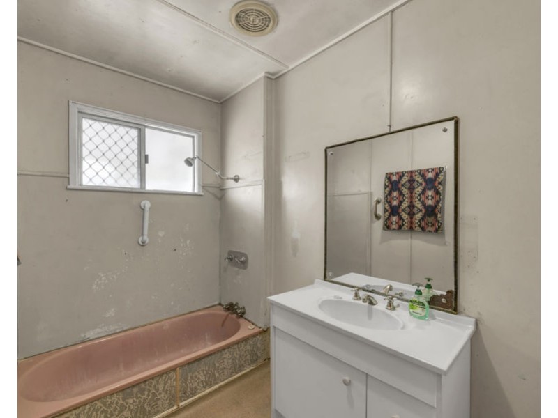 168 Whitehill Road, Raceview QLD 4305