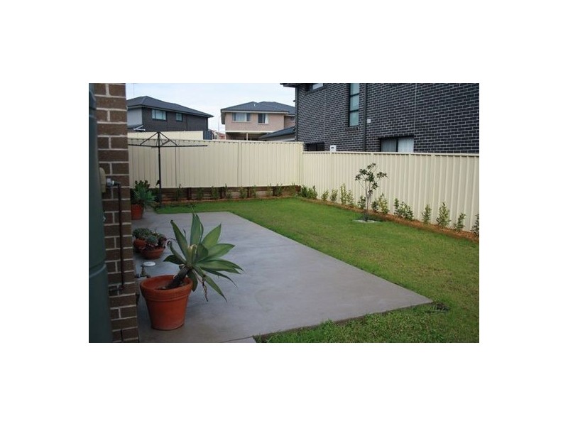 25 bob place,casula, Casula NSW 2170