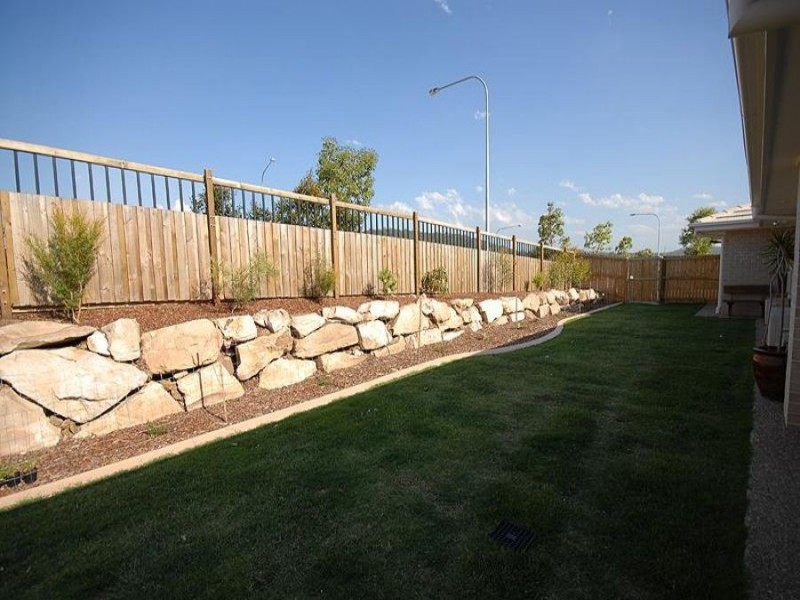 53 Rasmussen Crescent, Redbank Plains QLD 4301