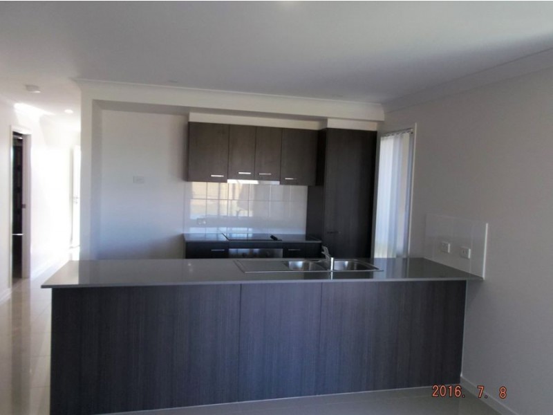 21/1 Lacewing st, Rosewood QLD 4340