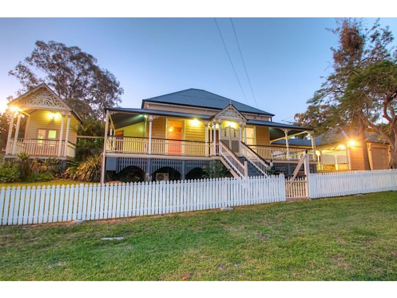 1 Johnstone Street, Sadliers Crossing QLD 4305
