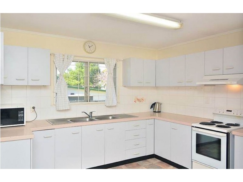 19 Grafton Street, East Ipswich QLD 4305