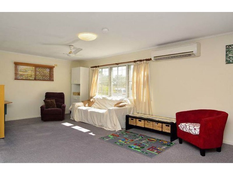19 Grafton Street, East Ipswich QLD 4305