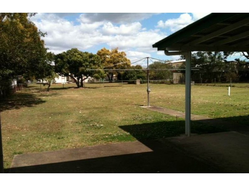 21 Grafton Street, East Ipswich QLD 4305