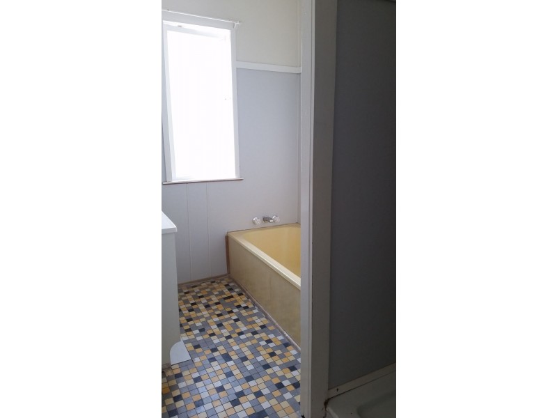 41 Brisbane Road, Ebbw Vale QLD 4304