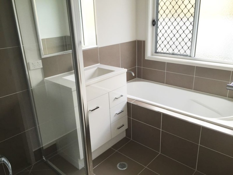 Home & Land Packages, Flinders View QLD 4305