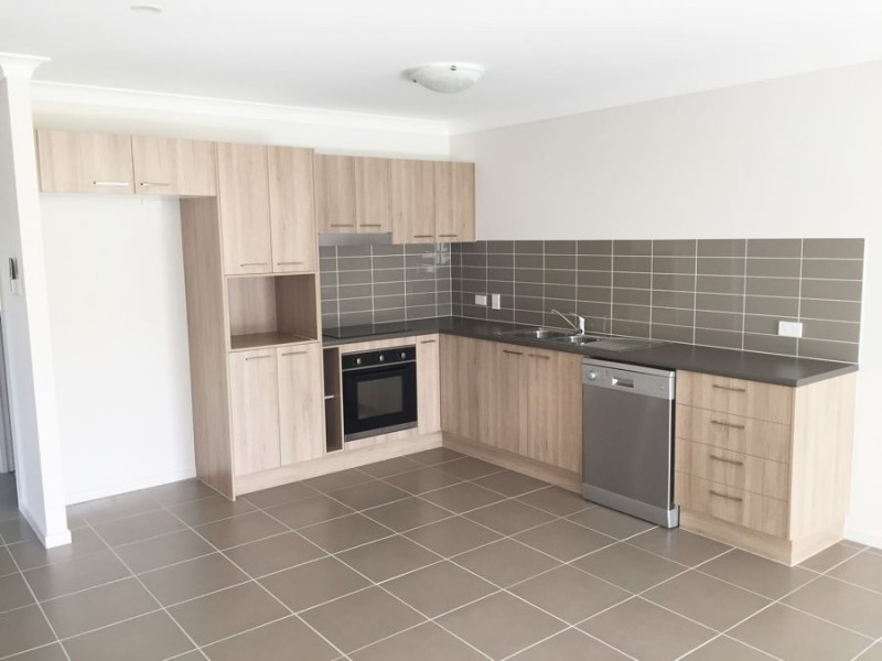 Home & Land Packages, Flinders View QLD 4305