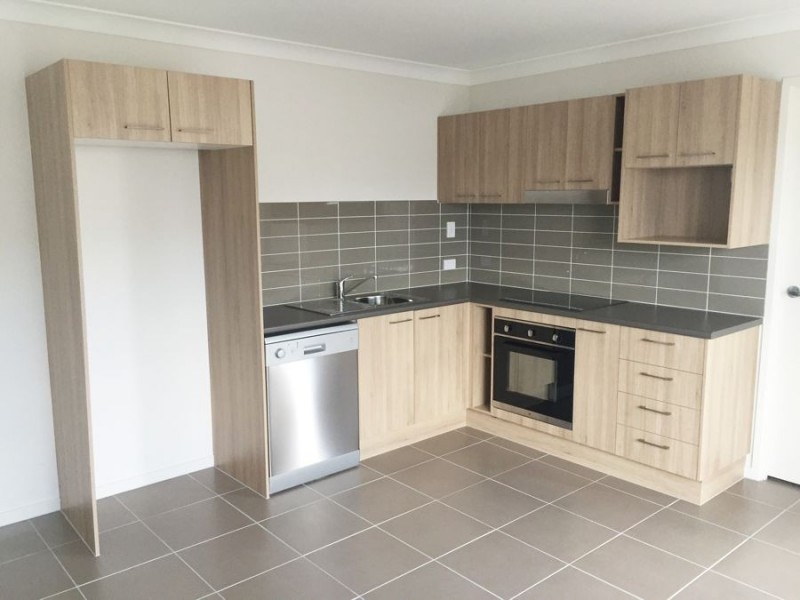 Home & Land Packages, Flinders View QLD 4305