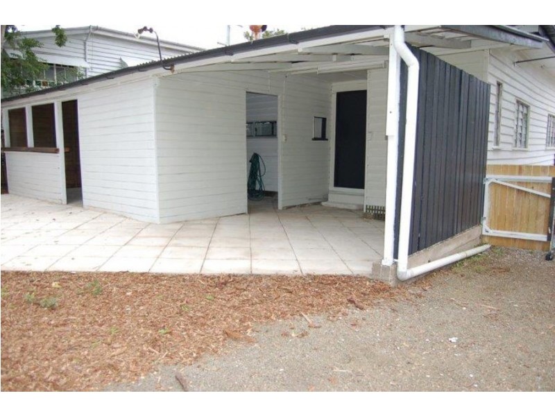 7 Pelican Street, North Ipswich QLD 4305