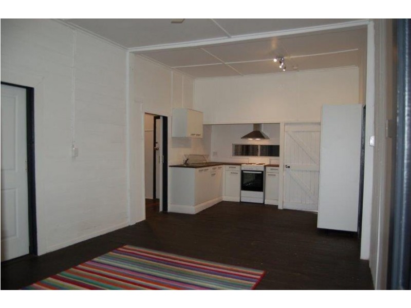 7 Pelican Street, North Ipswich QLD 4305