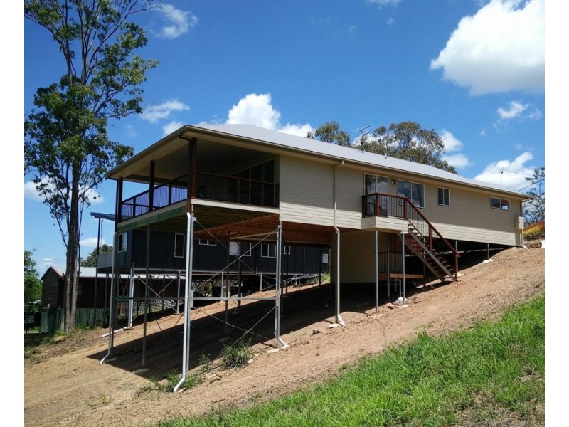 8 Harrison Street, North Ipswich QLD 4305