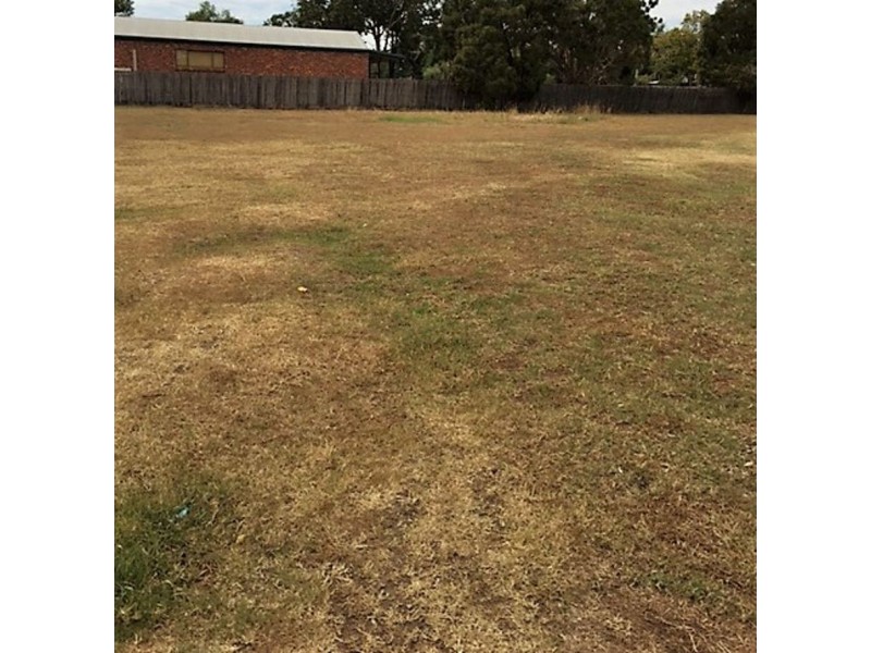 25 Fassifern Street, Peak Crossing QLD 4306