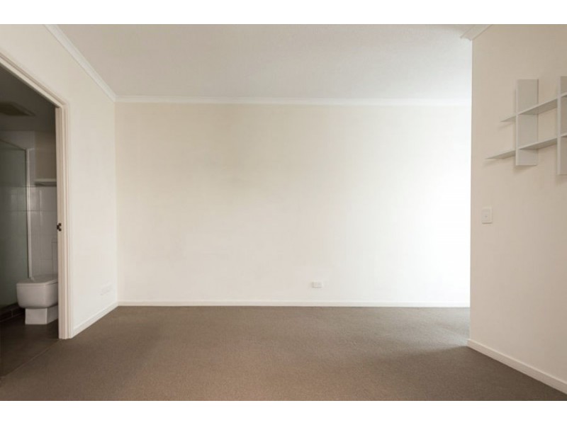 502 – 11 Ellenborough Street, Woodend QLD 4305