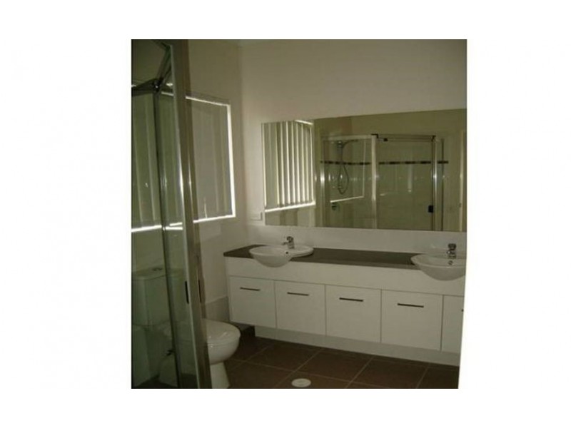 9 Turrbal Street, Bellbowrie QLD 4070